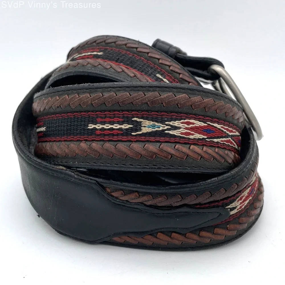 VTG Silver Creek Classics 100% Genuine Leather Canvas Native Print Unisex Belt